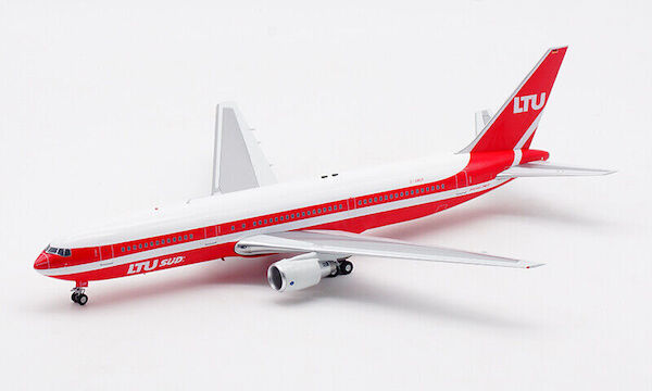 Boeing 767-300ER LTU Lufttransport-Unternehmen Süd D-AMUP IF763LT1221