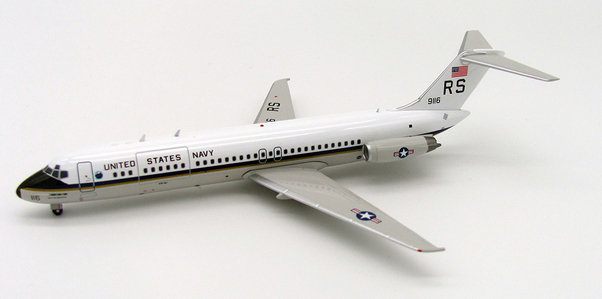 DC9-32CF C9-B (US Navy, Skytrain II) 159116 with stand IFDC930717