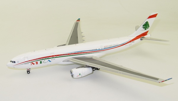 Hogan Wings Middle East Airlines MEA Airbus A330-200 1:200 LI2599GR 