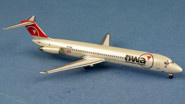DC9-50 (Northwest) N773NC AC1624B