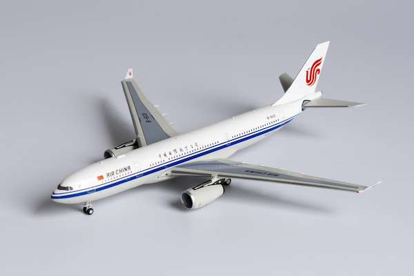 Airbus A330-200 Air China flame transportation of Beijing 2022 Olympic Winter Games B-6131 61042