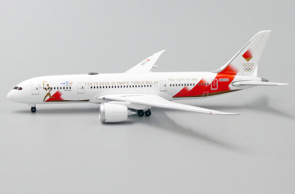 Boeing 787-8 Dreamliner Torch Relay JA837J PX5008