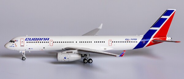 Tupolev Tu204-100E Cubana CU-T1701 40001