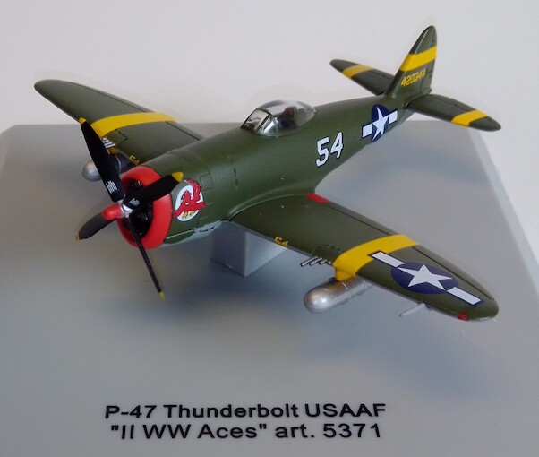 Republic P-47 Thunderbolt USAAF 420344/54 5371