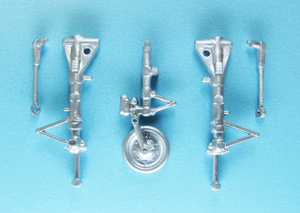 T2C Buckeye Landing Gear (Wolfpack) SAC72106