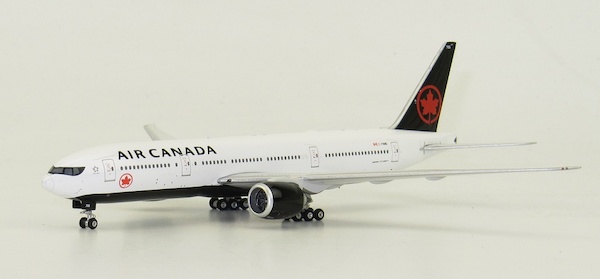 B777-200LR (Air Canada) C-FNND 04215