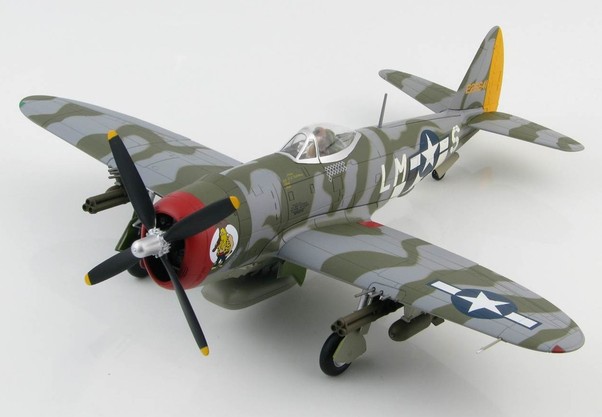 P47D Thunderbolt (USAAF, 56th FG, Co. Col. David Schilling, England June 1944) HA8407