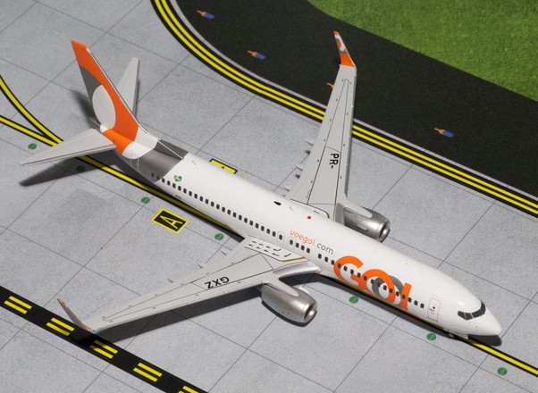 B737-800 (GOL) PR-GXZ G2GOL575