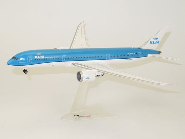 Boeing B787-9 KLM PH-BHA 557450-001