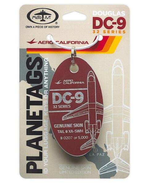 Keychain made of real aircraft skin: Douglas DC-9-30 Aero California: XA-SWH  XA-SWH WINE