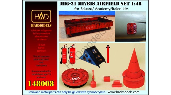 Mikoyan MiG21MF/Bis Airfield set set (Academy) HAD148008
