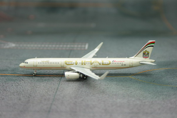 A321 (Etihad) A6-AEA 10983