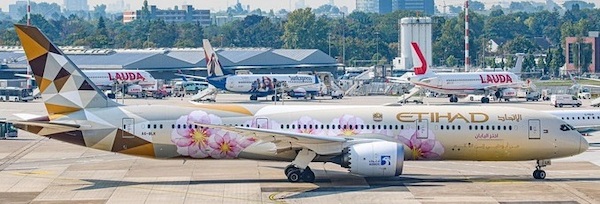 Boeing B787-9 Etihad Airways Choose Japan A6-BLK 04313