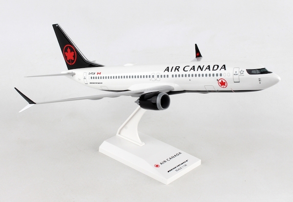 Boeing 737 MAX 8 Air Canada C-FTJV SKR983