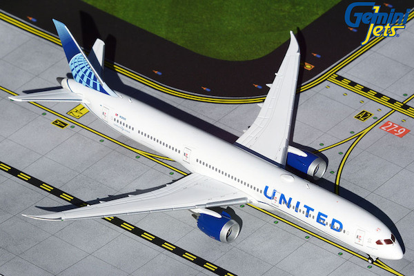 Boeing 787-10 Dreamliner United Airlines N12010 GJUAL1808