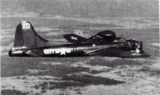 Boeing PB1W TE7 Flying Fortress AEW (Monogram) LSM480626