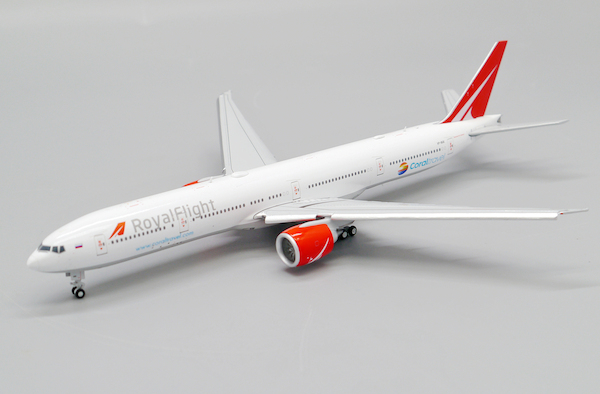 Boeing 777-300ER Royal Flight VP-BGK Flap Down LH4259A