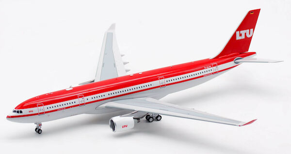 Airbus A330-200 LTU D-ALPA IF332LT0420