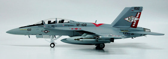 F18F Hornet (US Navy, VFA-102 Diamondbacks Co 100 Years of Naval Aviation) WTW72-008-12