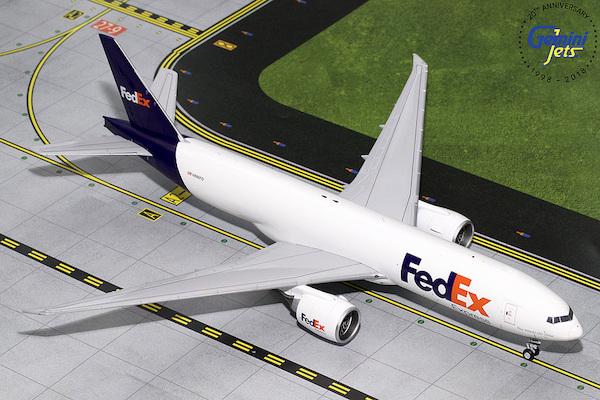 Boeing 777-200F FedEx N886FD G2FDX775