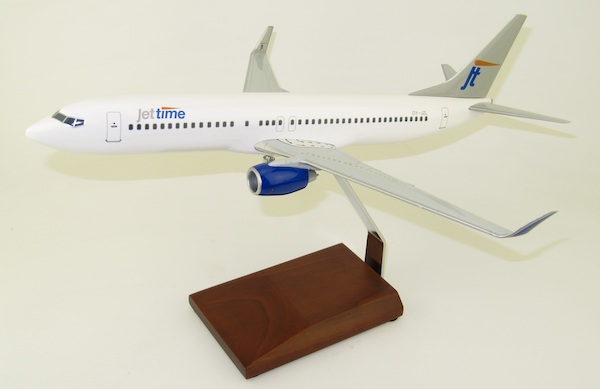 Boeing 737-800 Jettime OY-JZL LU044
