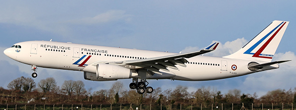 Airbus A330-200 French Air Force/ Armée de l'Air F-UJCS With Antenna LH4224