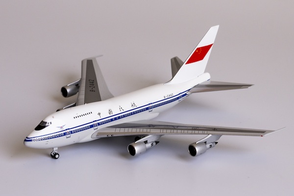 Boeing 747SP CAAC B-2442 07018