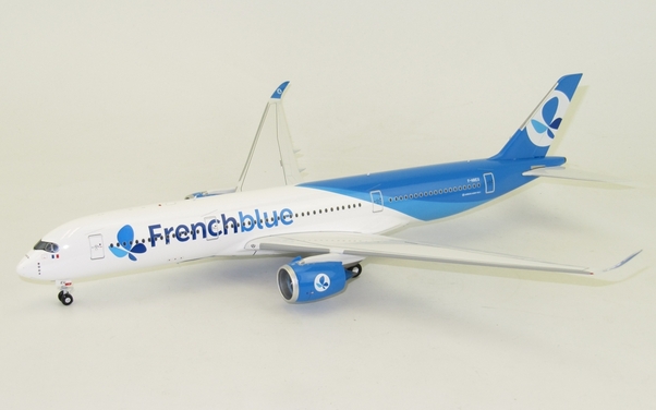 A350-941 (French Blue) F-HREU With Stand IF350BF001