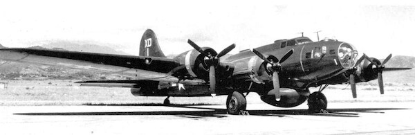 Boeing PB1W TE4 Flying Fortress AEW (Monogram) LSM480627