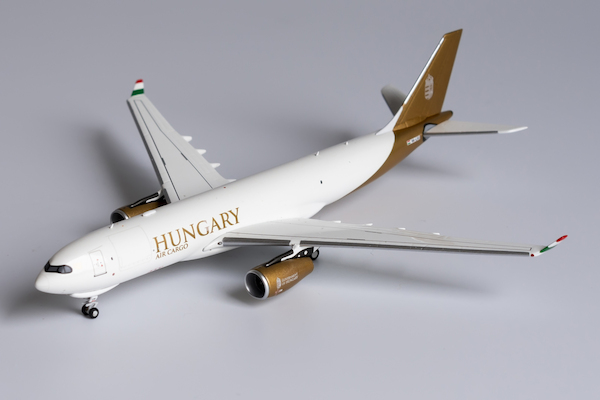 Airbus A330-200F Hungary Air Cargo HA-LHU  61038
