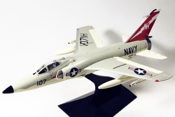 F11F-1 Tiger (US Navy, 141758, VA-156, 1958) FA728004