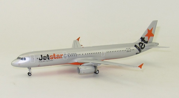 A321 (Jetstar) VH-VWZ With Stand LH2070
