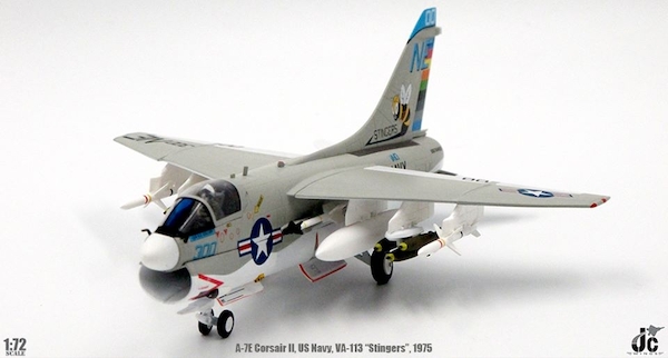 A7E Corsair II (US Navy, VA-113 Stingers, USS Ranger (CVA-61), 1975) JCW-72-A7-002