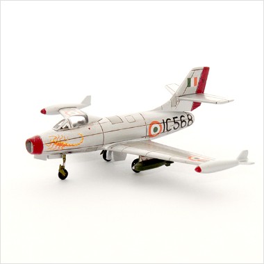 Dassault MD450 Ouragan (Indian AF, French AF PdF) mwg144078