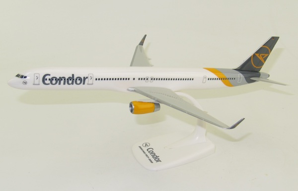 Boeing 757-300 Condor  220624