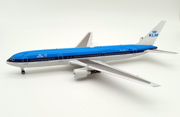 Boeing 767-300ER KLM PH-BZH With Stand IF763KL1220