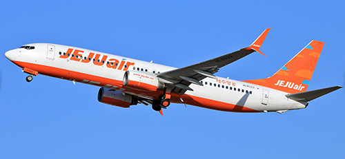Boeing 737-800 Jeju Air HL8322 with stand AV2046