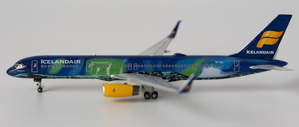 B757-200 (Icelandair