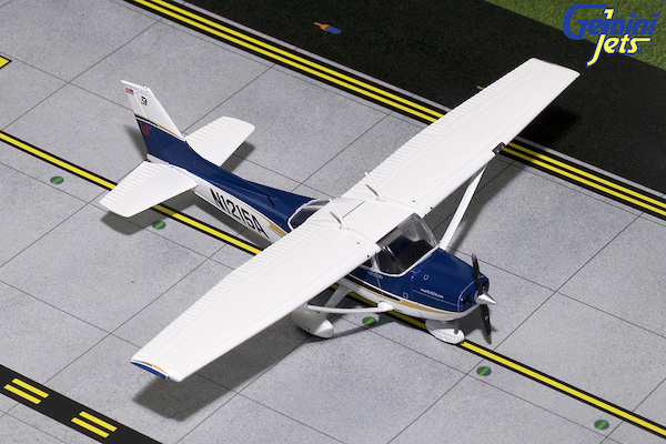 Cessna 172 (Sportys Flight School #4) N1215A GGCES007