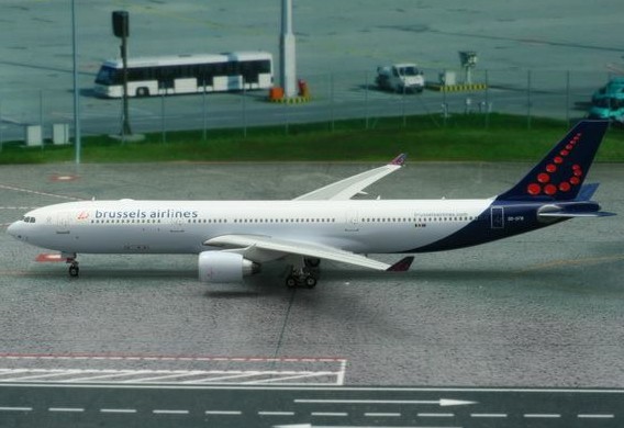 A330-300 (Brussels Airlines) OO-SFW 11205