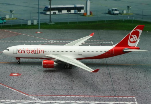 Airbus A330-200 Air Berlin D-ALPE 11143