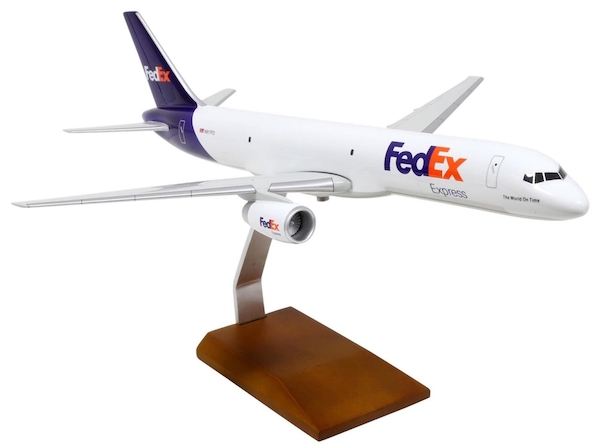 Boeing 757-200 Fed Ex N917FD 18003