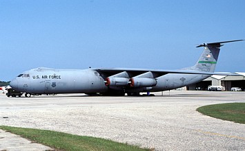 Lockheed C141B Starlifter AA-2082
