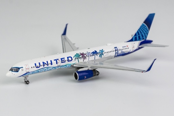 Boeing 757-200 United Airlines Her Art Here - California special sheme N14106 53151