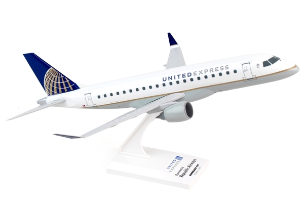 Embraer ERJ175 United Express, operated by Republic SKR842