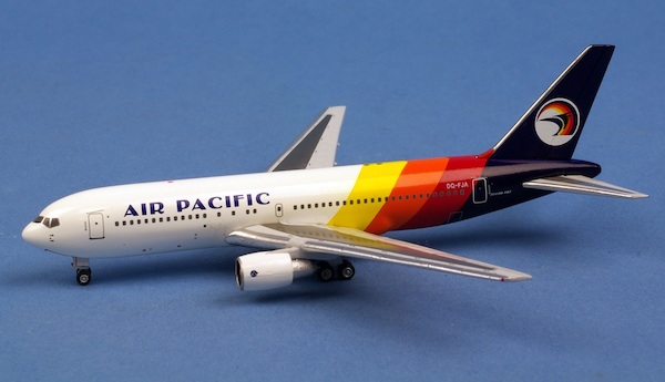 Boeing 767-200 Air Pacific DQ-FJA AC419812