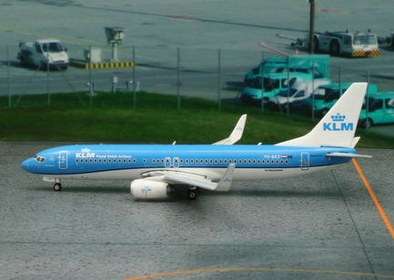 B737-800 (KLM) PH-BXZ 11119