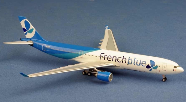 A330-300 (French Blue) F-HPUJ AC1414