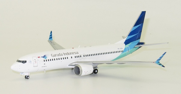 B737-8MAX (Garuda Indonesia) PK-GDA With Stand XX2064