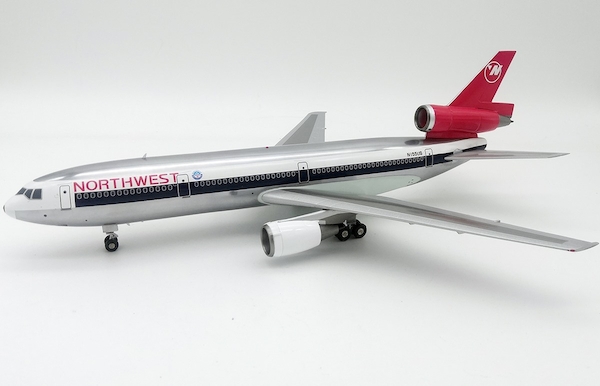 DC10-40 (Northwest Airlines) N155US With Stand JF-DC10-4-001